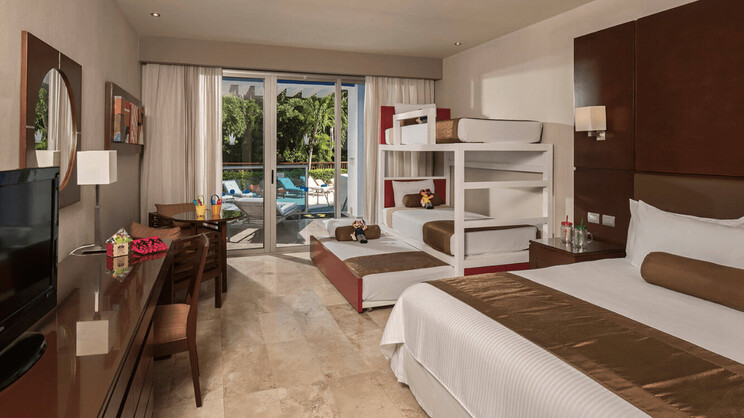 Grand Riviera Princess Hotel